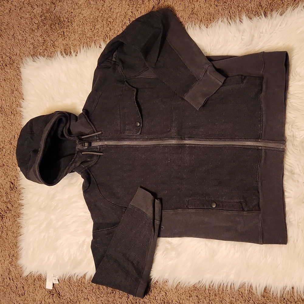 LULULEMON ATHLETICA MEN'S WINTER JACKET SIZE XL